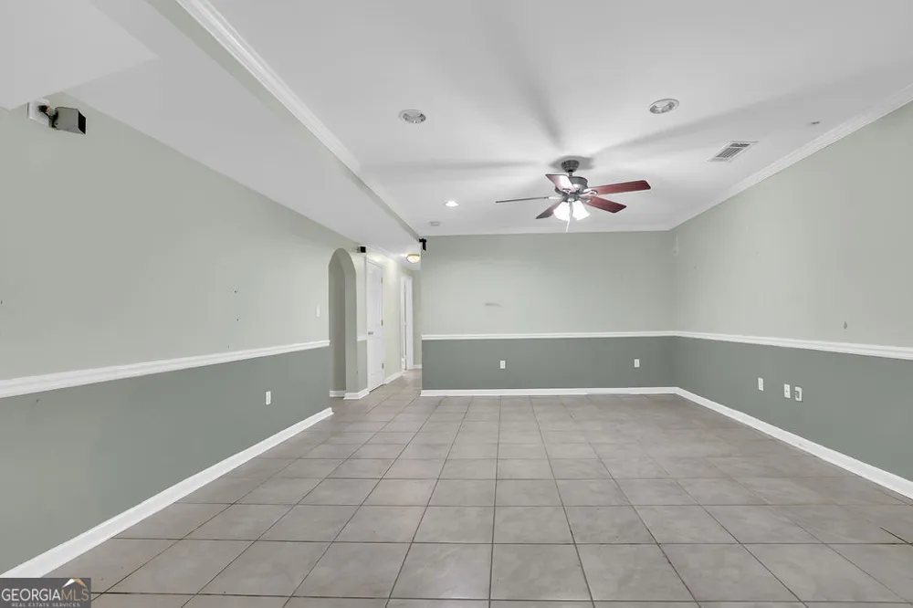 2977 Cadbury CT Snellville, GA 30039
