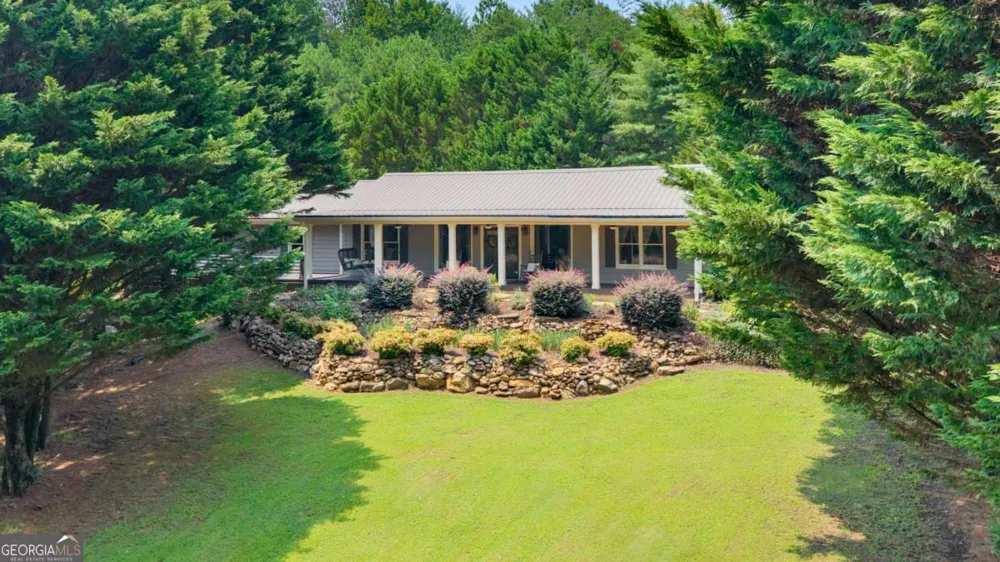 2064 Knight RD Ellijay, GA 30540