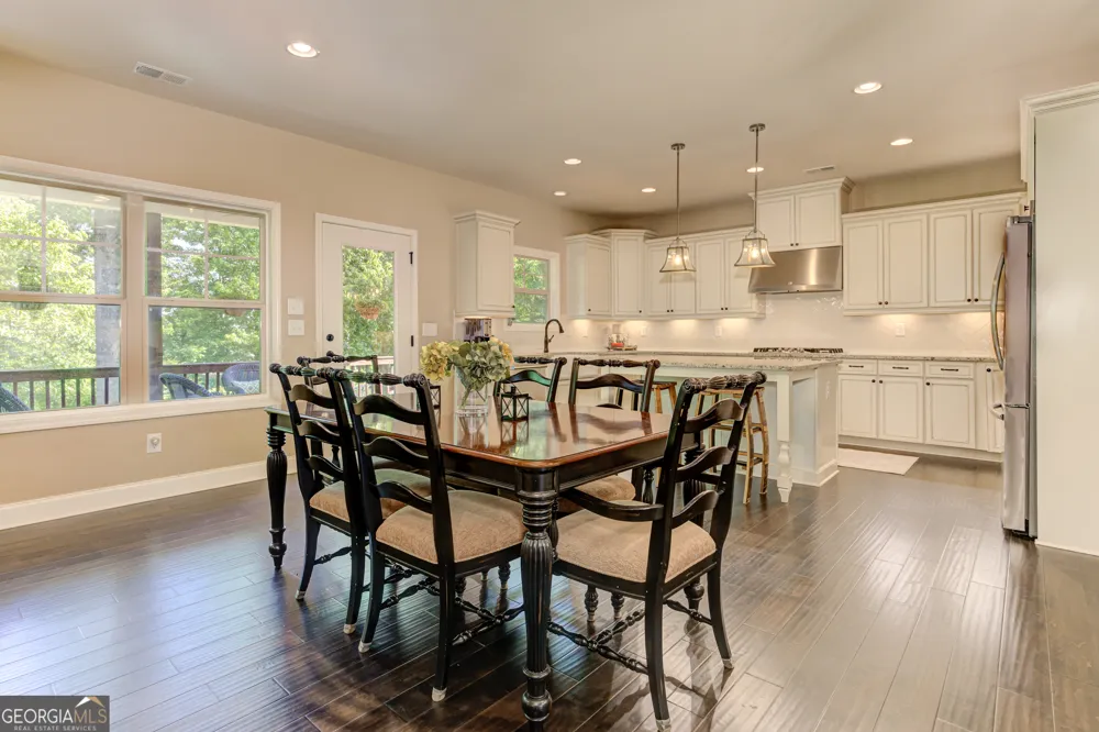 405 Acorn RUN Canton, GA 30115