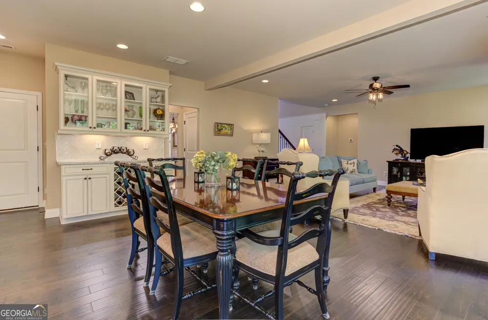 405 Acorn RUN Canton, GA 30115
