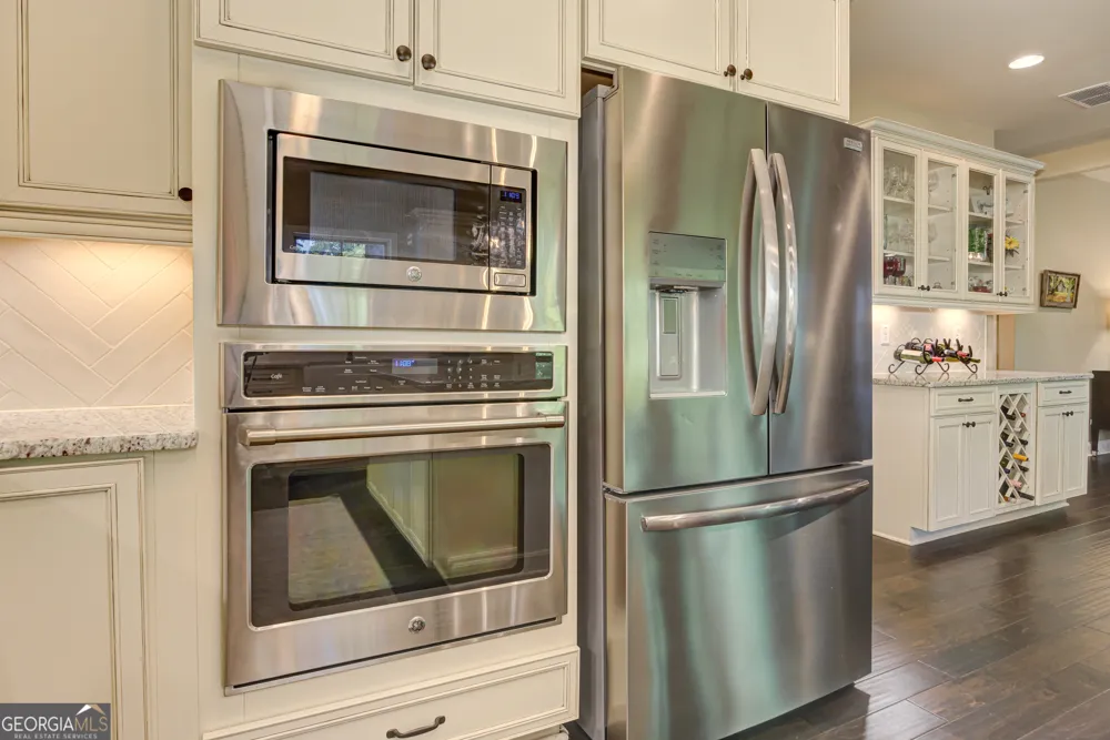405 Acorn RUN Canton, GA 30115