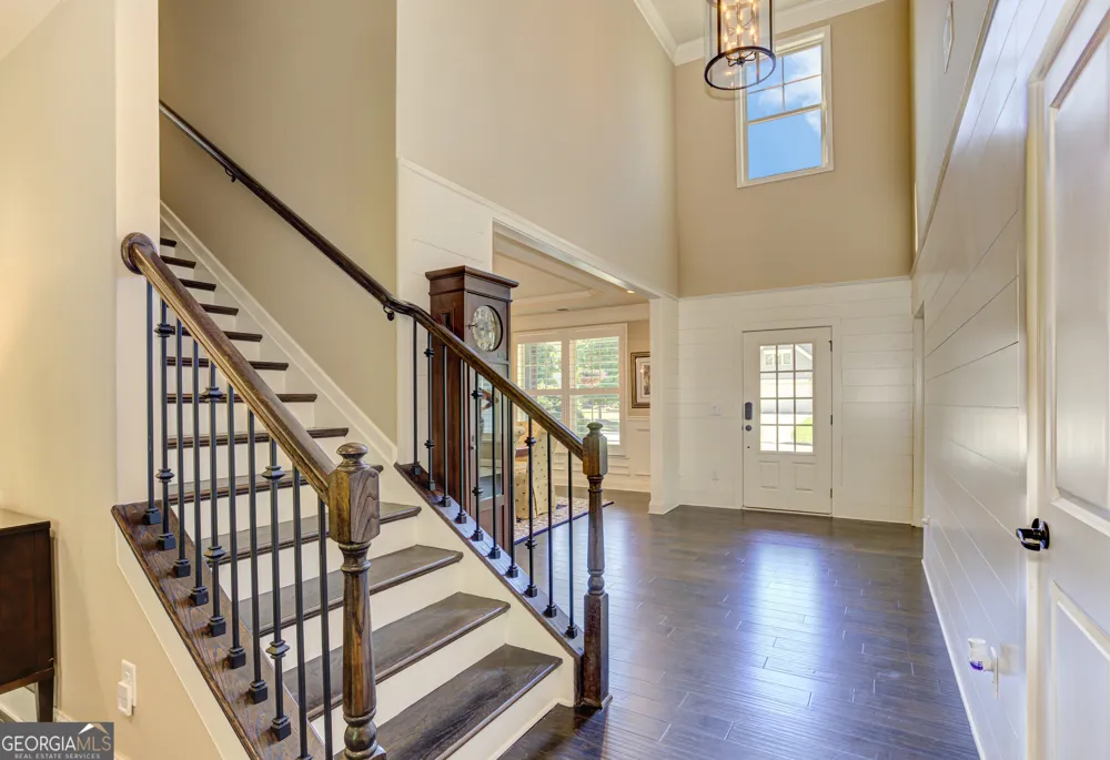 405 Acorn RUN Canton, GA 30115