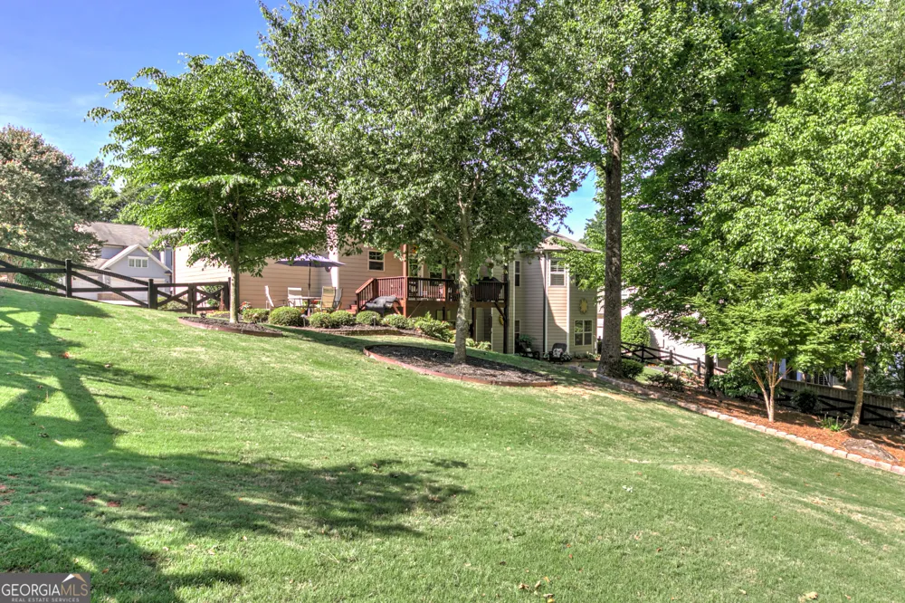 405 Acorn RUN Canton, GA 30115