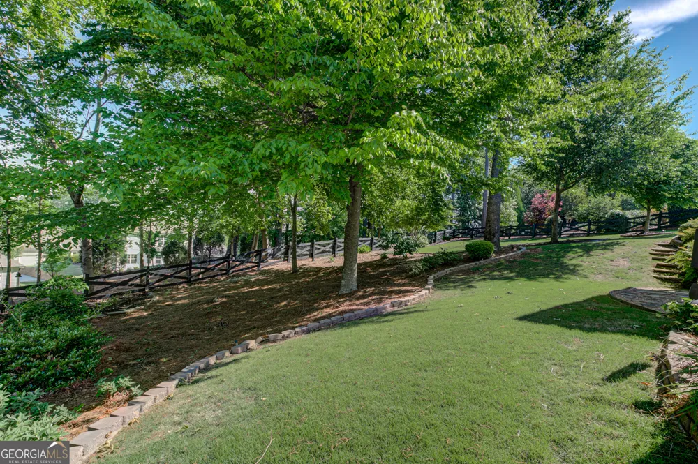 405 Acorn RUN Canton, GA 30115