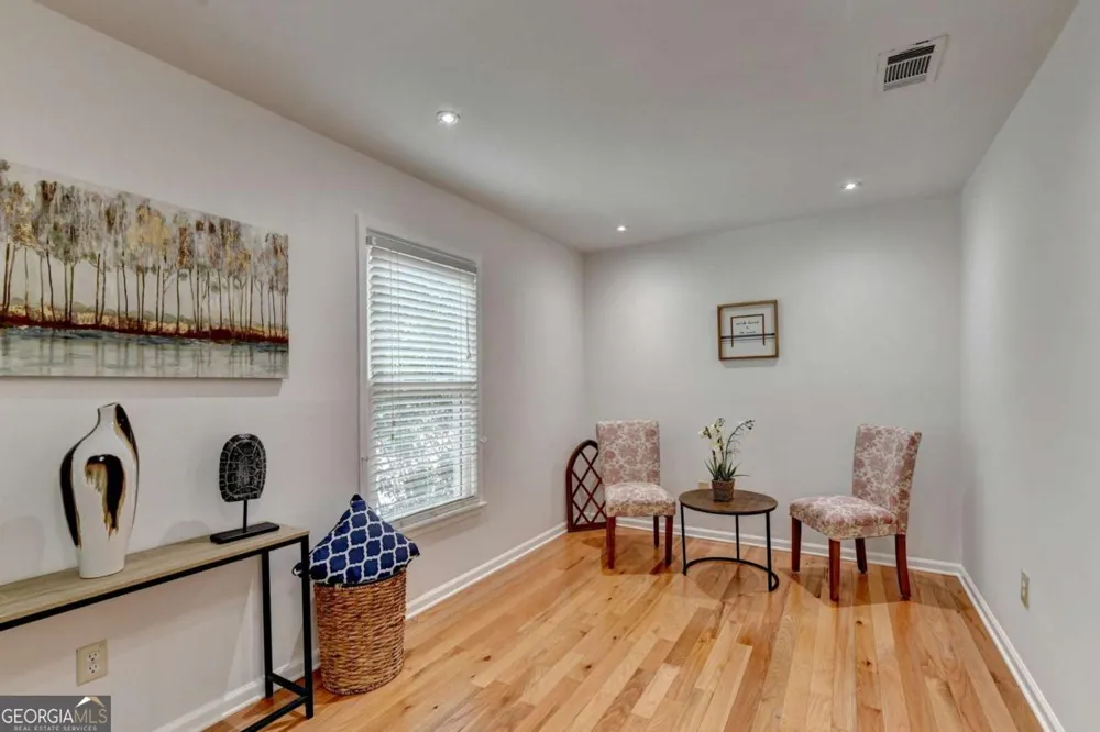 1006 Camden CT Atlanta, GA 30327