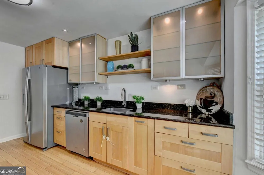 1006 Camden CT Atlanta, GA 30327