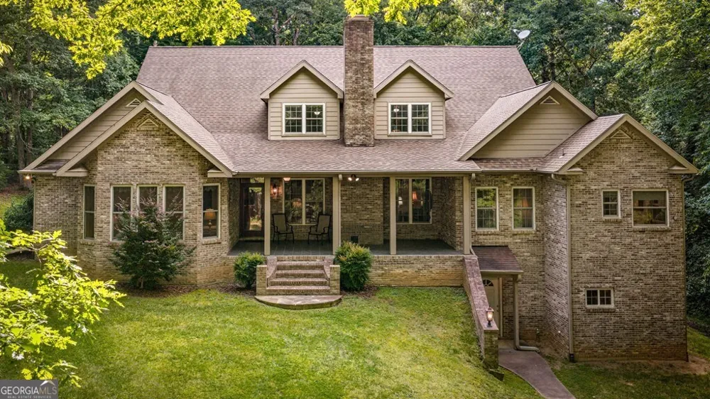 541 Davis RD Blue Ridge, GA 30513