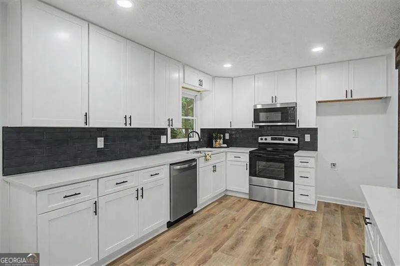 103 S Forty PASS W Hiram, GA 30141