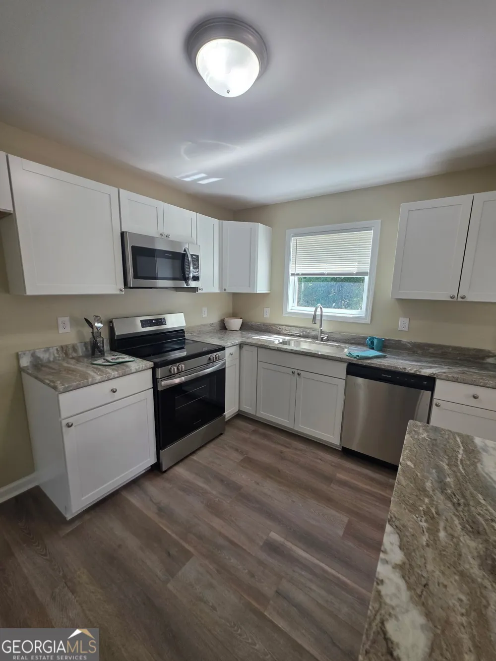 70 Charlotte DR Statham, GA 30666