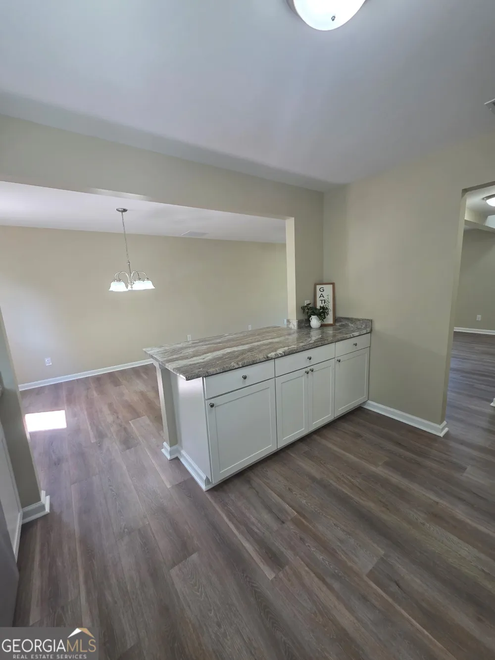 70 Charlotte DR Statham, GA 30666