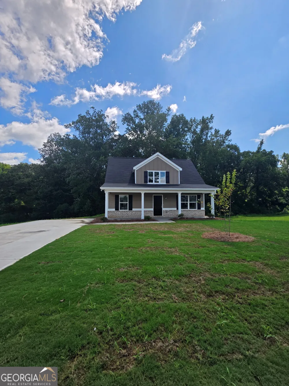 70 Charlotte DR Statham, GA 30666