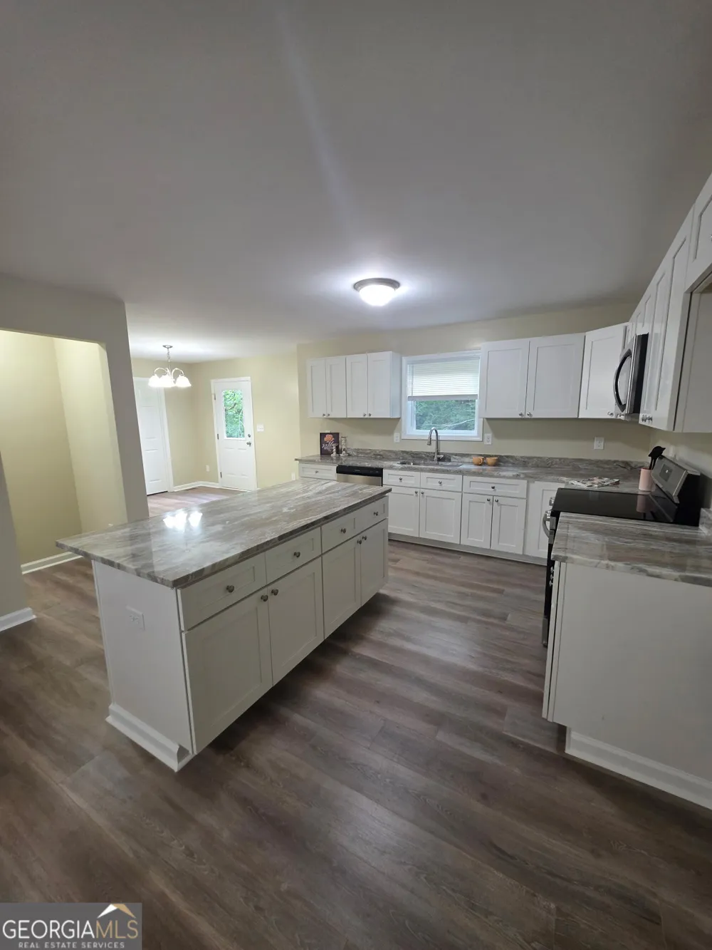 475 Somerset DR Athens, GA 30606