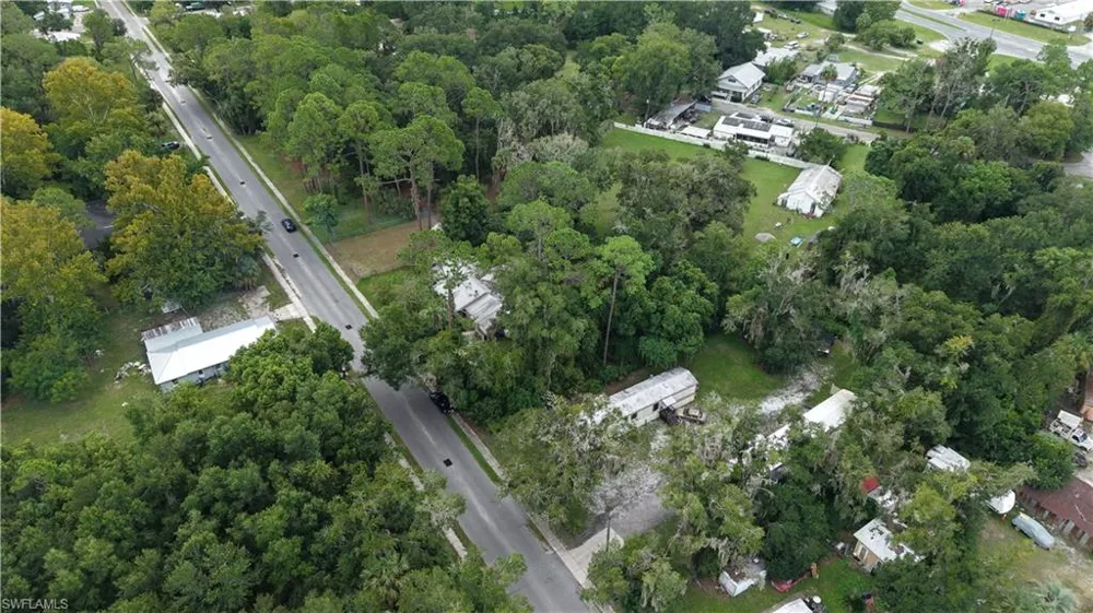 221 W Palmetto Palatka, FL 32177