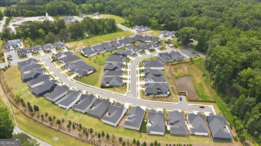 252 Persimmon DR Canton, GA 30115