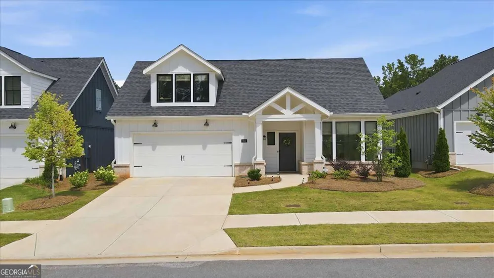 252 Persimmon DR Canton, GA 30115