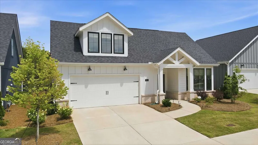 252 Persimmon DR Canton, GA 30115