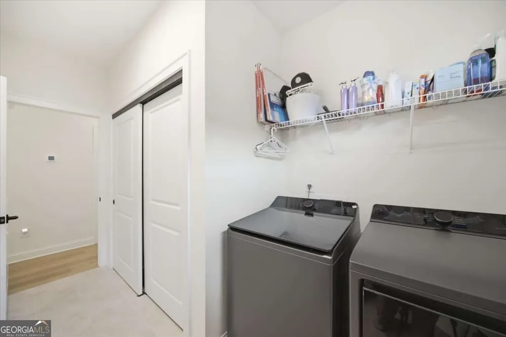 252 Persimmon DR Canton, GA 30115