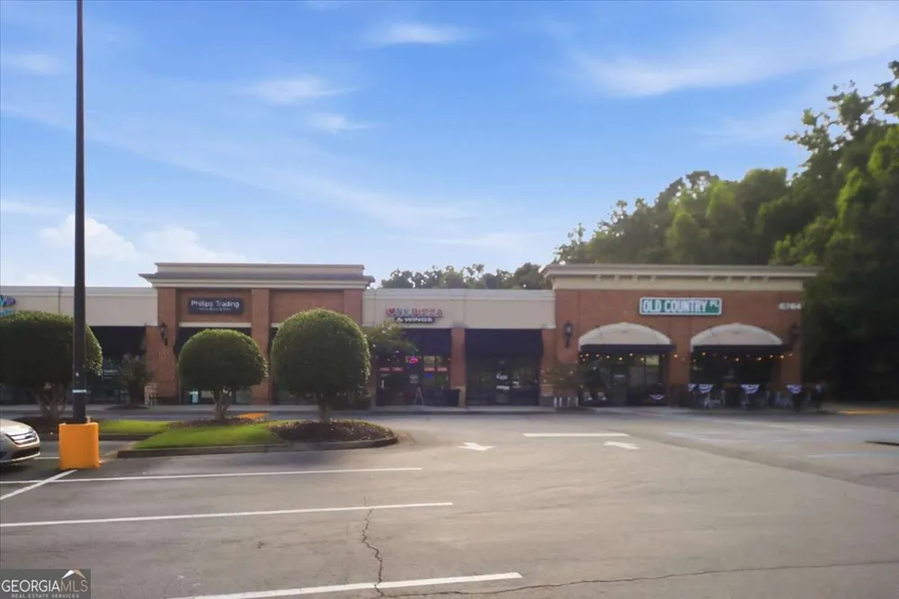 252 Persimmon DR Canton, GA 30115