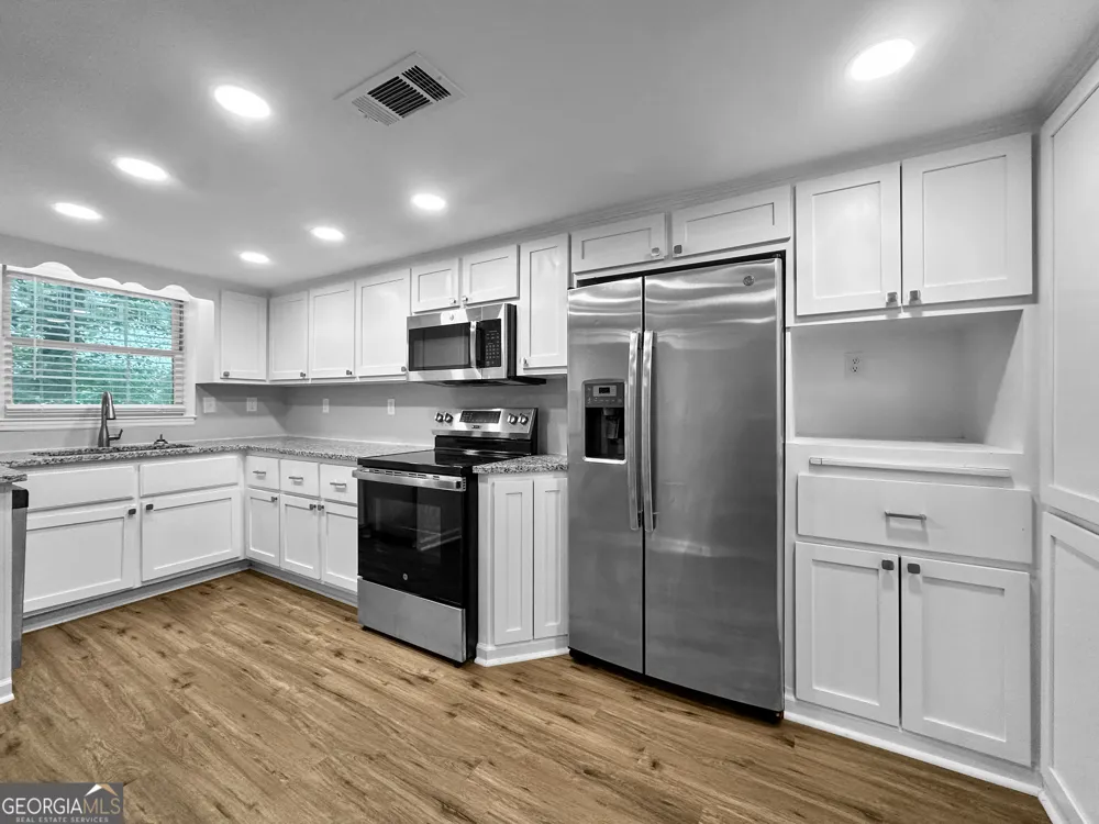 608 Silver Trace CT Woodstock, GA 30189
