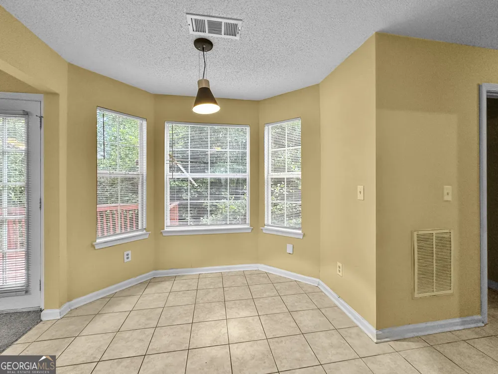 10761 Tara Village WAY Jonesboro, GA 30238