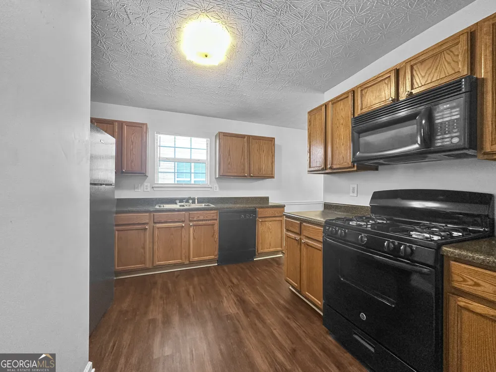 417 Kirkland DR Locust Grove, GA 30248