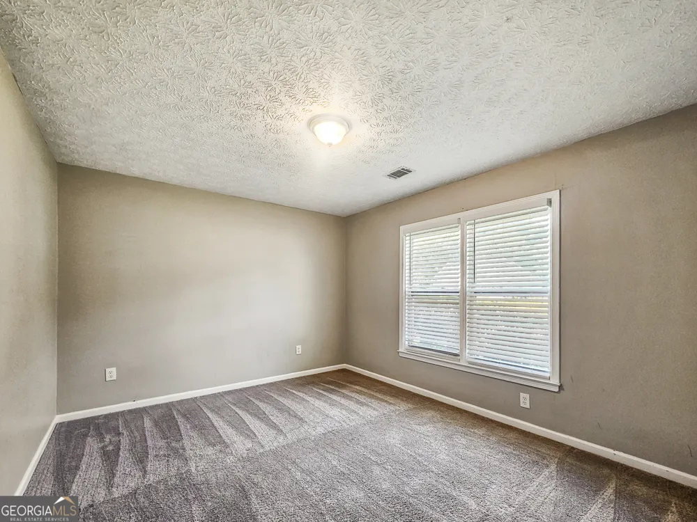 768 Wilkes DR Loganville, GA 30052