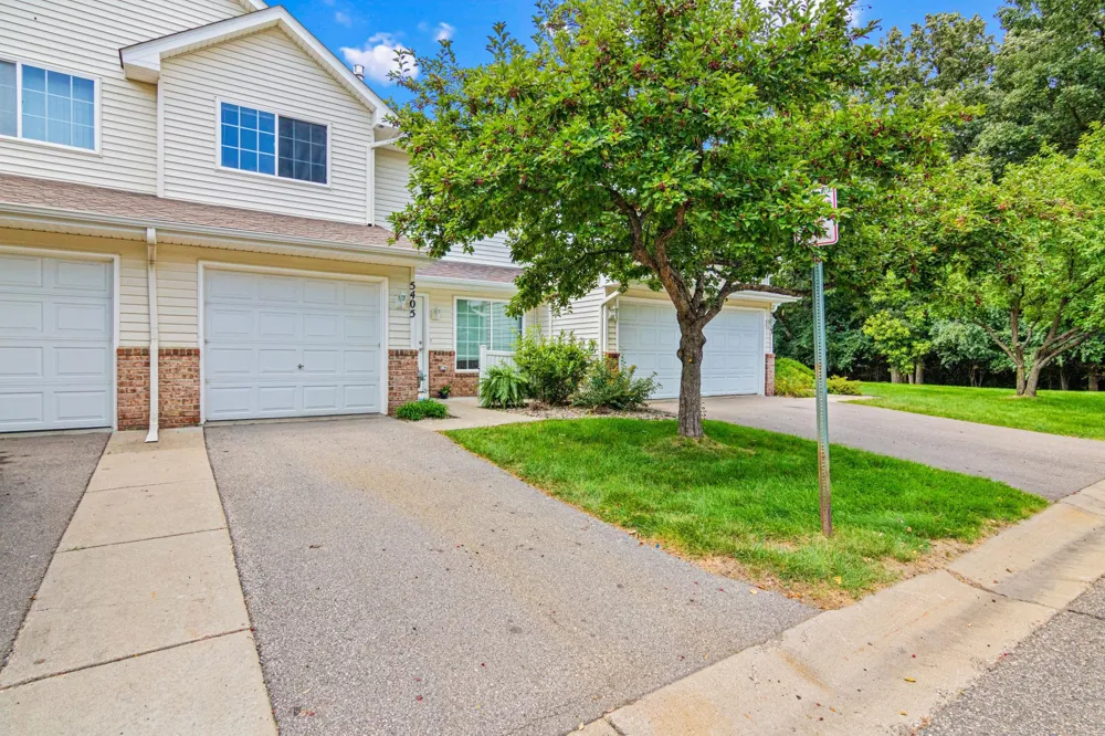 5405 206th Street W #109 Farmington, MN 55024