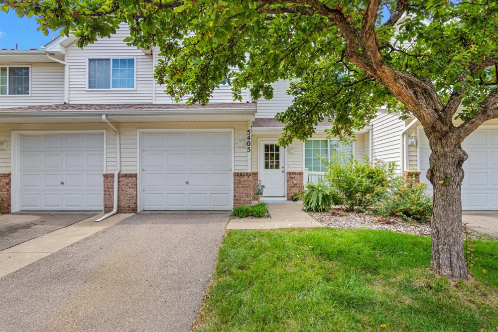 5405 206th Street W #109 Farmington, MN 55024