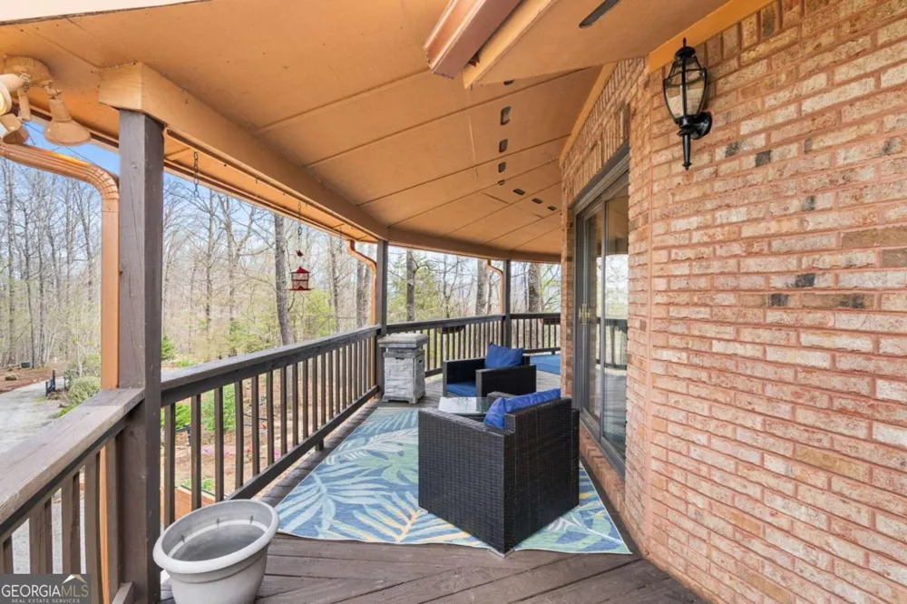 1900 Long Ridge RD Hiawassee, GA 30546