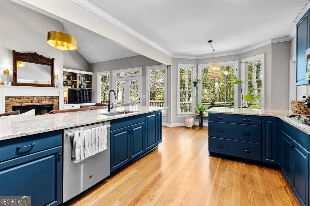 187 Shoreline CIR Newnan, GA 30263