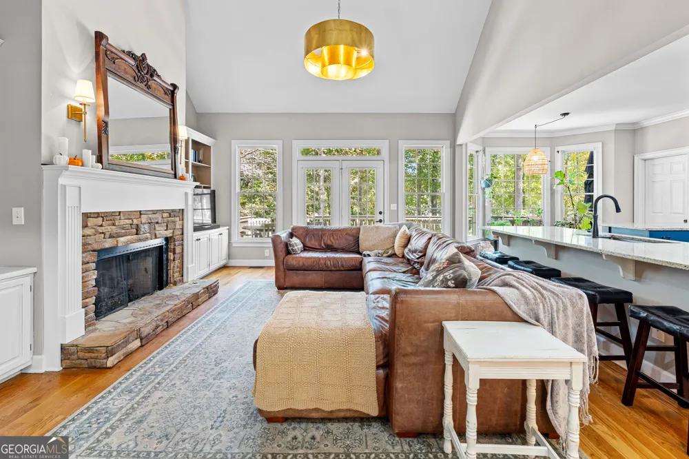 187 Shoreline CIR Newnan, GA 30263