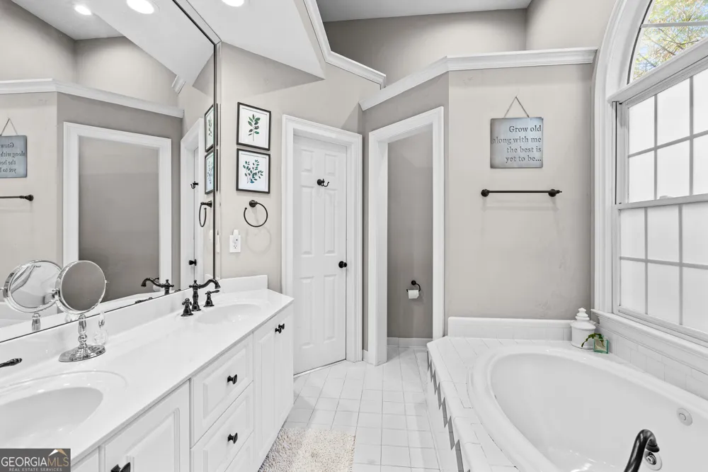 187 Shoreline CIR Newnan, GA 30263