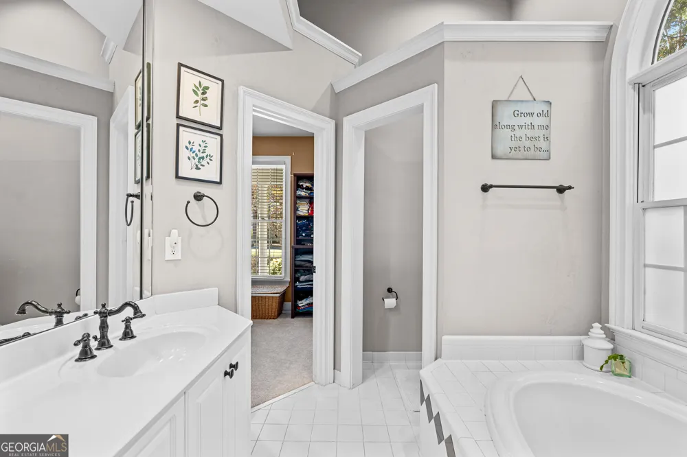 187 Shoreline CIR Newnan, GA 30263