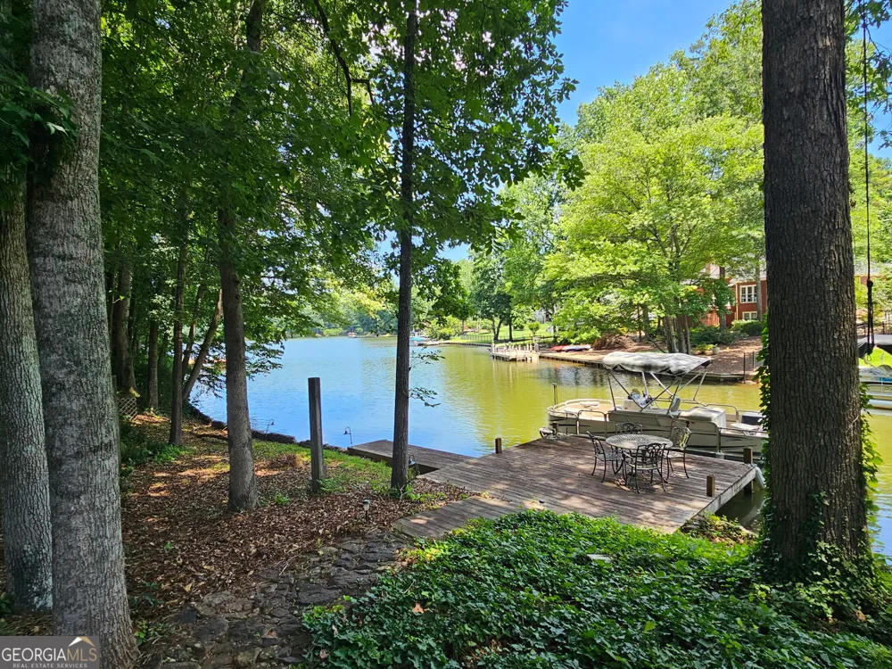 187 Shoreline CIR Newnan, GA 30263