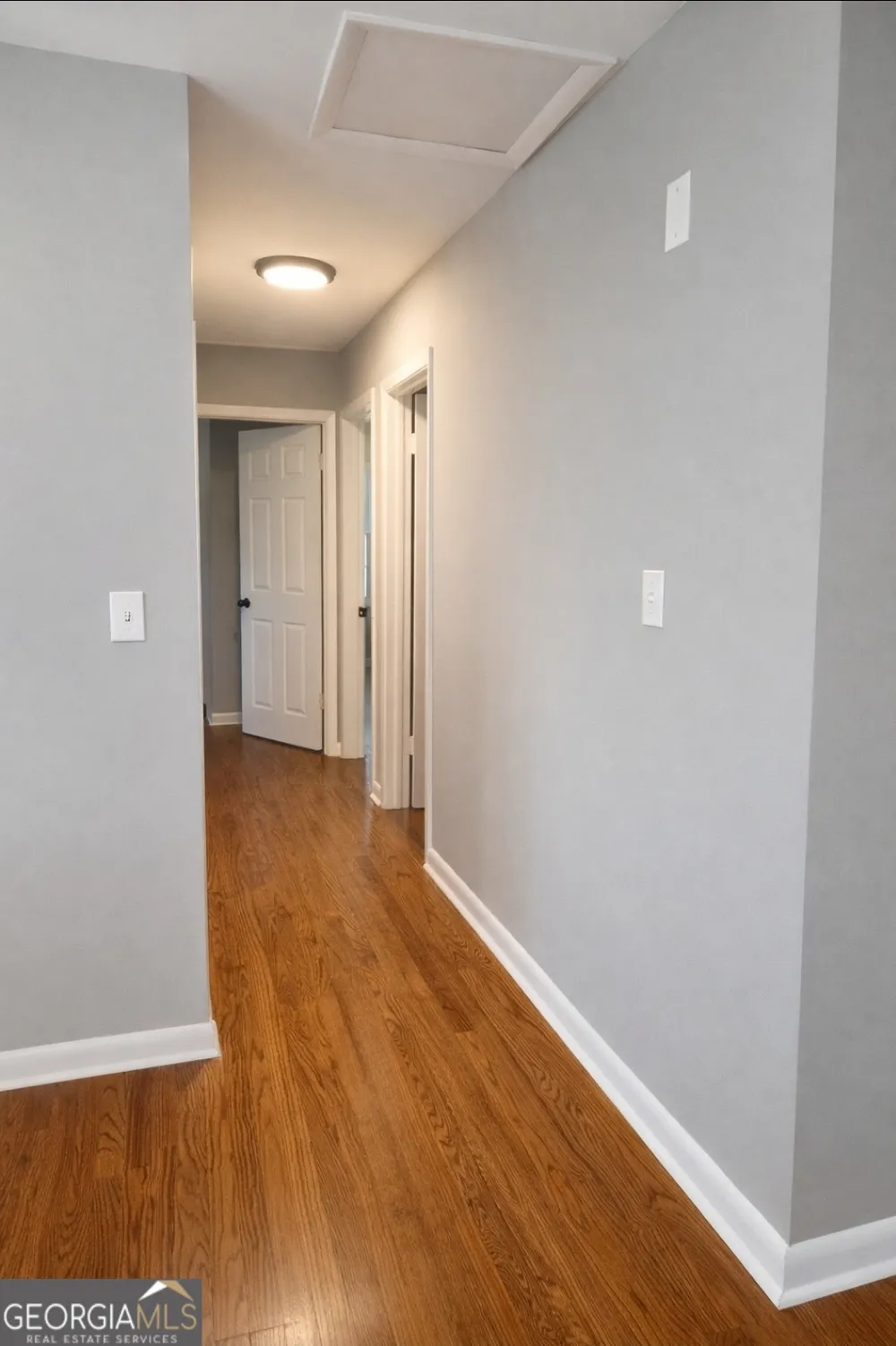 1551 Pine Glen CIR Decatur, GA 30035