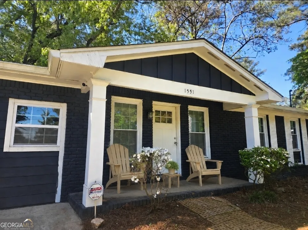 1551 Pine Glen CIR Decatur, GA 30035