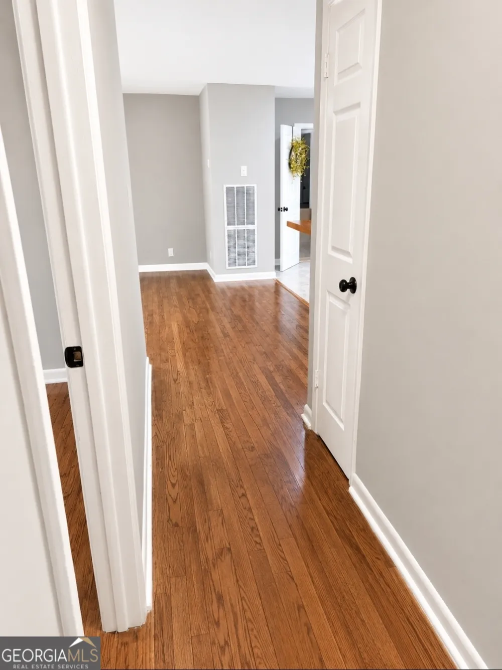 1551 Pine Glen CIR Decatur, GA 30035