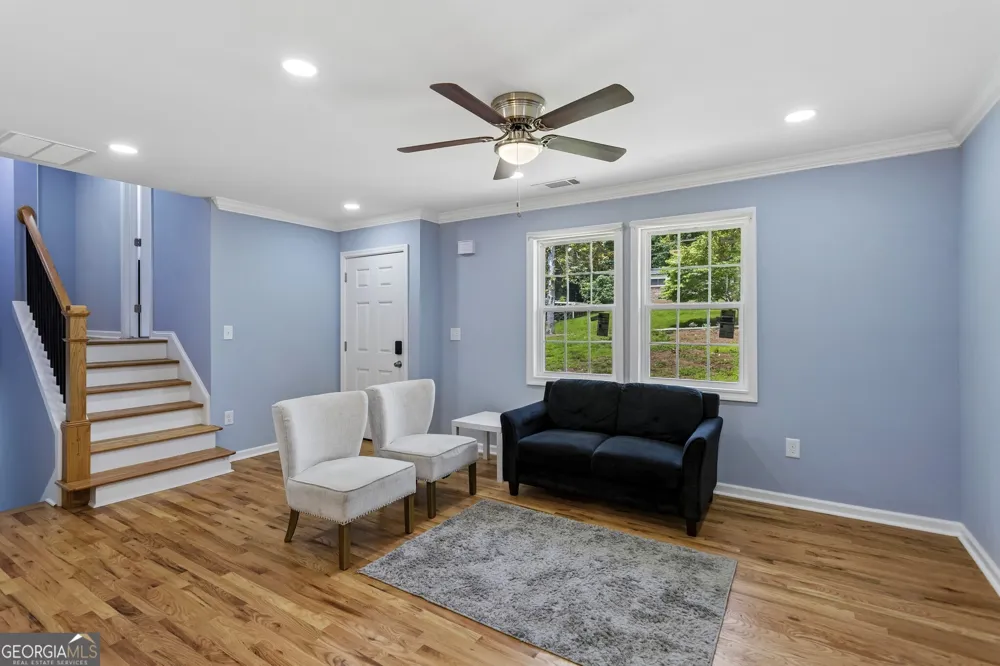 371 Pine Valley RD SW Mableton, GA 30126