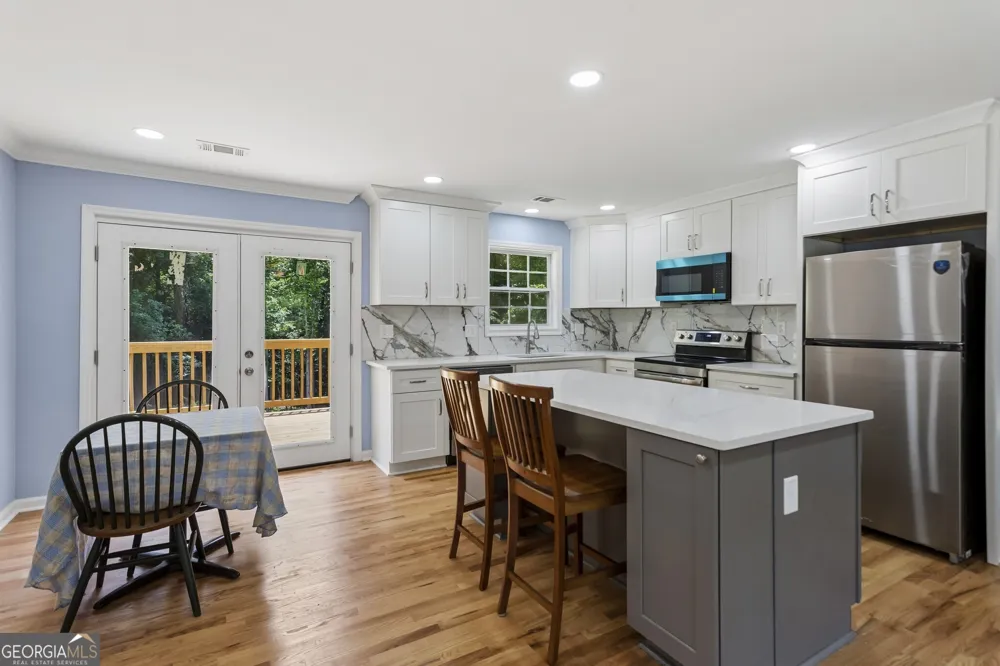 371 Pine Valley RD SW Mableton, GA 30126