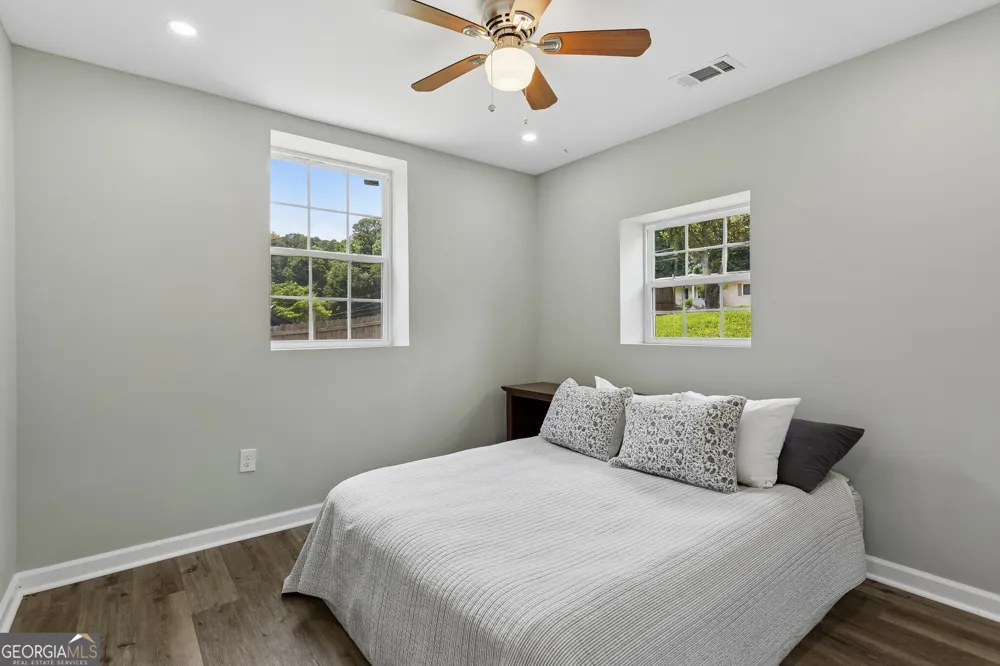 371 Pine Valley RD SW Mableton, GA 30126