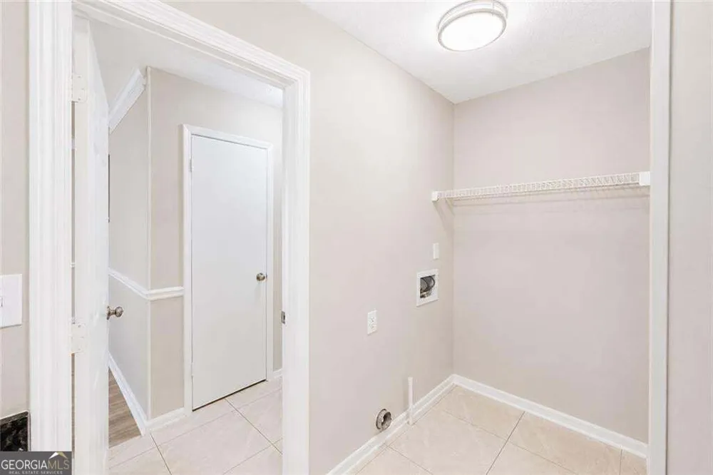 3065 Destin CIR Snellville, GA 30078