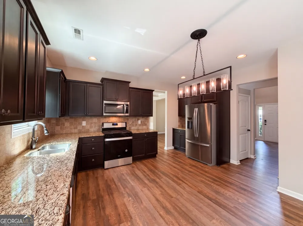 92 Old Bailey Farms DR Senoia, GA 30276