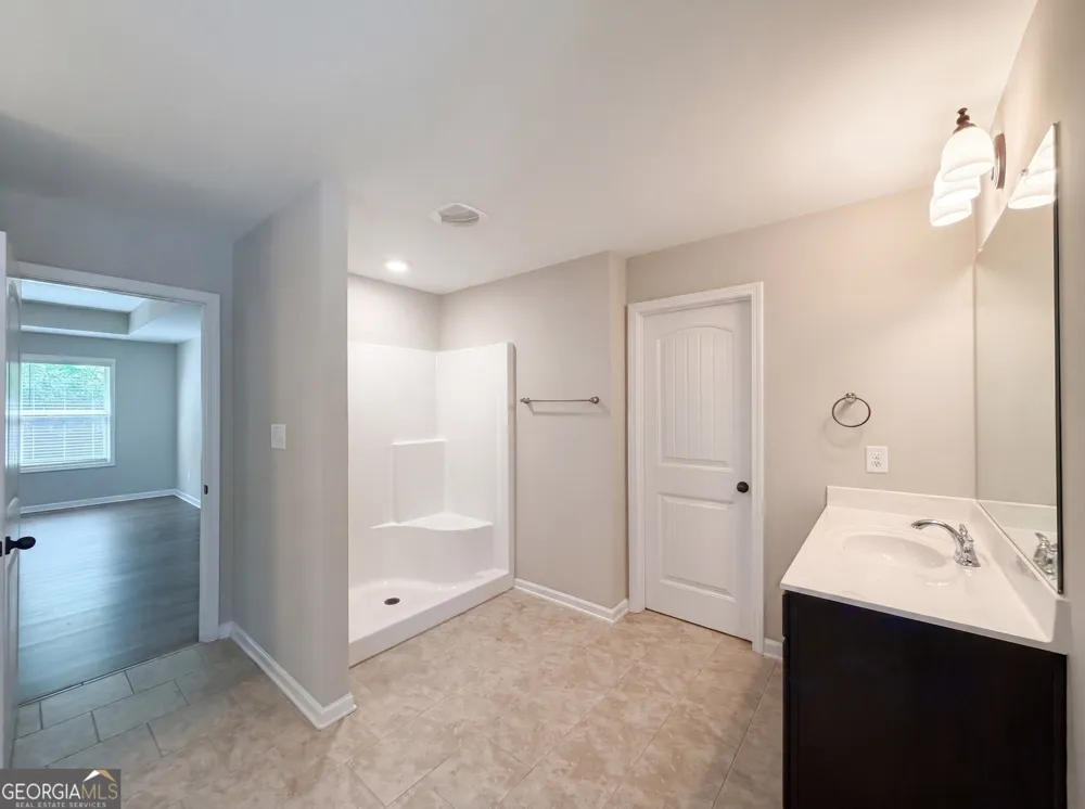 92 Old Bailey Farms DR Senoia, GA 30276