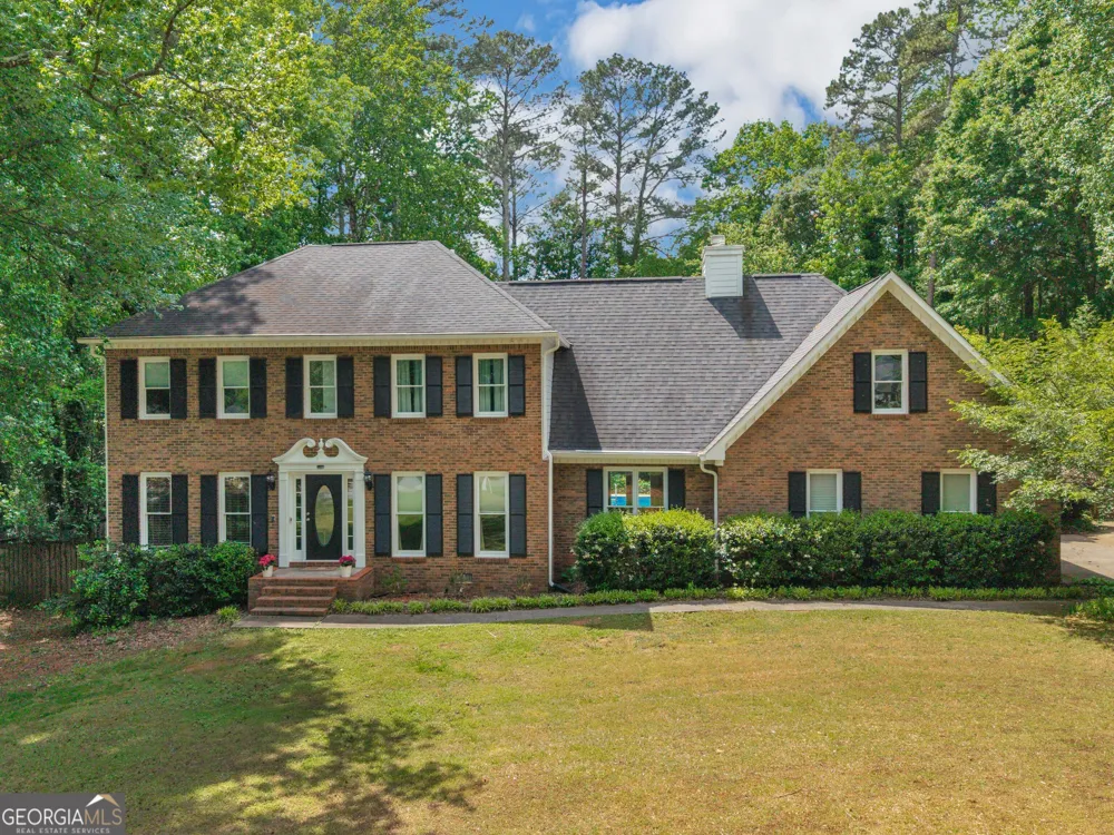 8601 N Shore DR Jonesboro, GA 30236