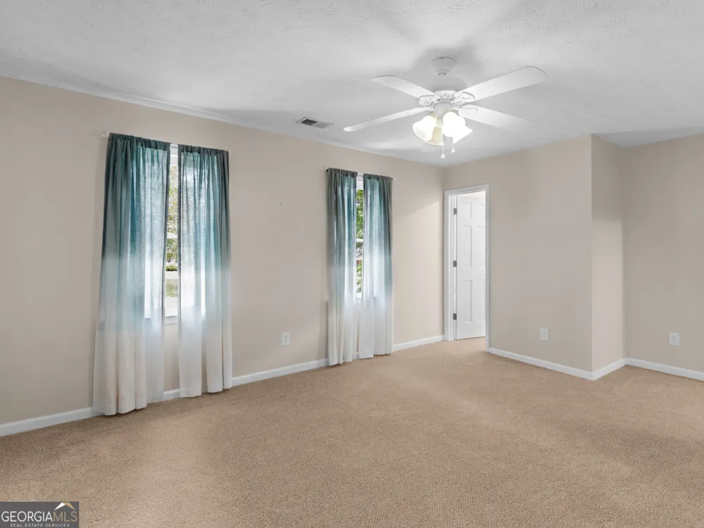 8601 N Shore DR Jonesboro, GA 30236