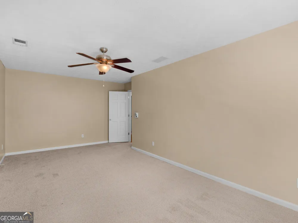8601 N Shore DR Jonesboro, GA 30236