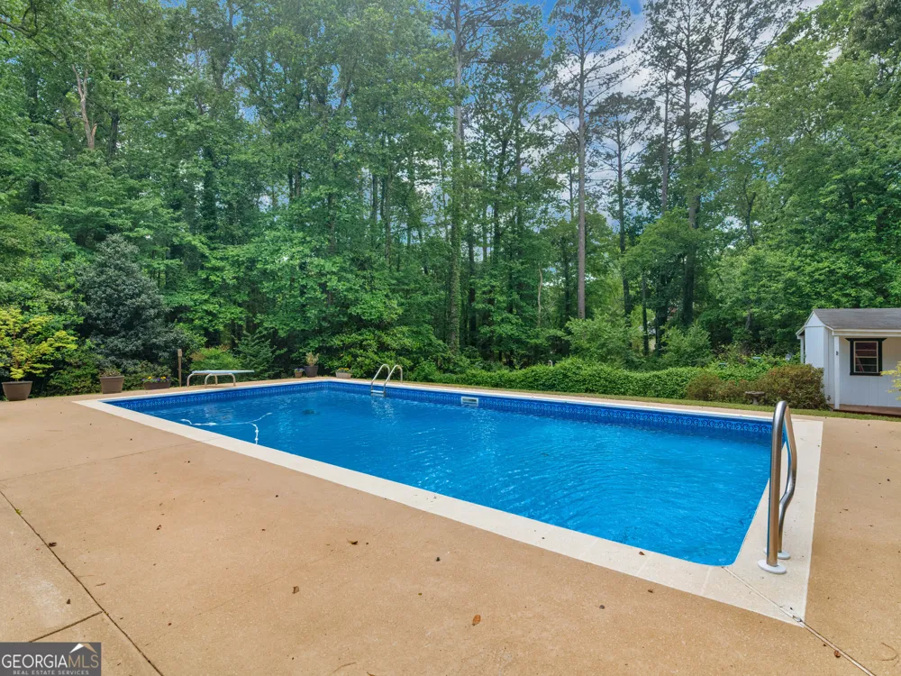 8601 N Shore DR Jonesboro, GA 30236