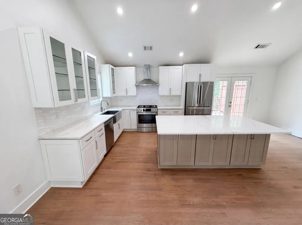 3548 Herren DR SW Smyrna, GA 30082