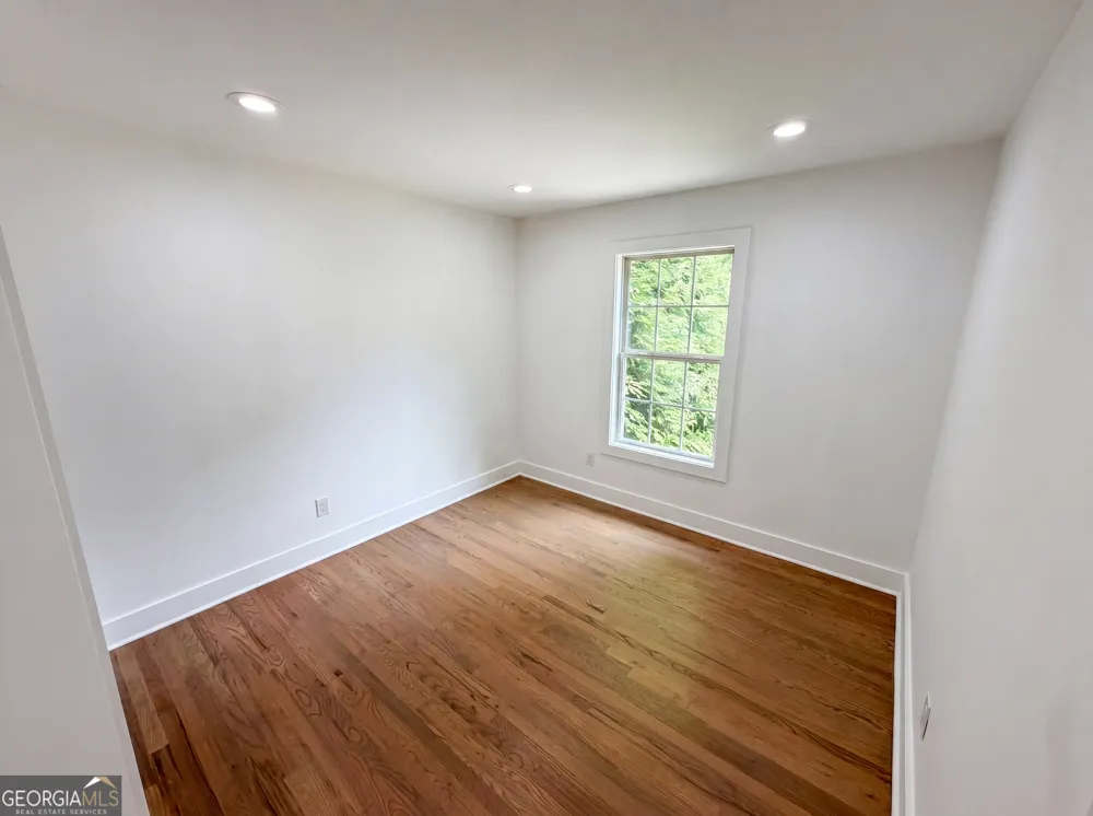 3548 Herren DR SW Smyrna, GA 30082