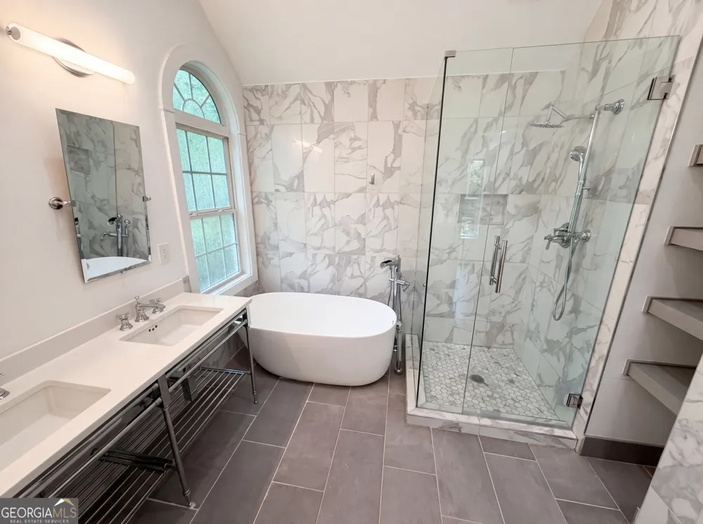 3548 Herren DR SW Smyrna, GA 30082